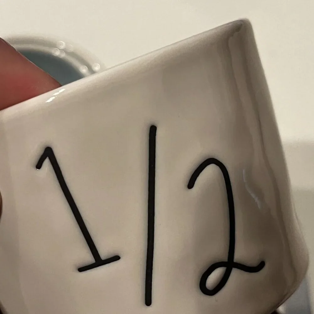 Cinderella and‎ Friends Measuring Cups by Rae Dunn /Set of 4 /…